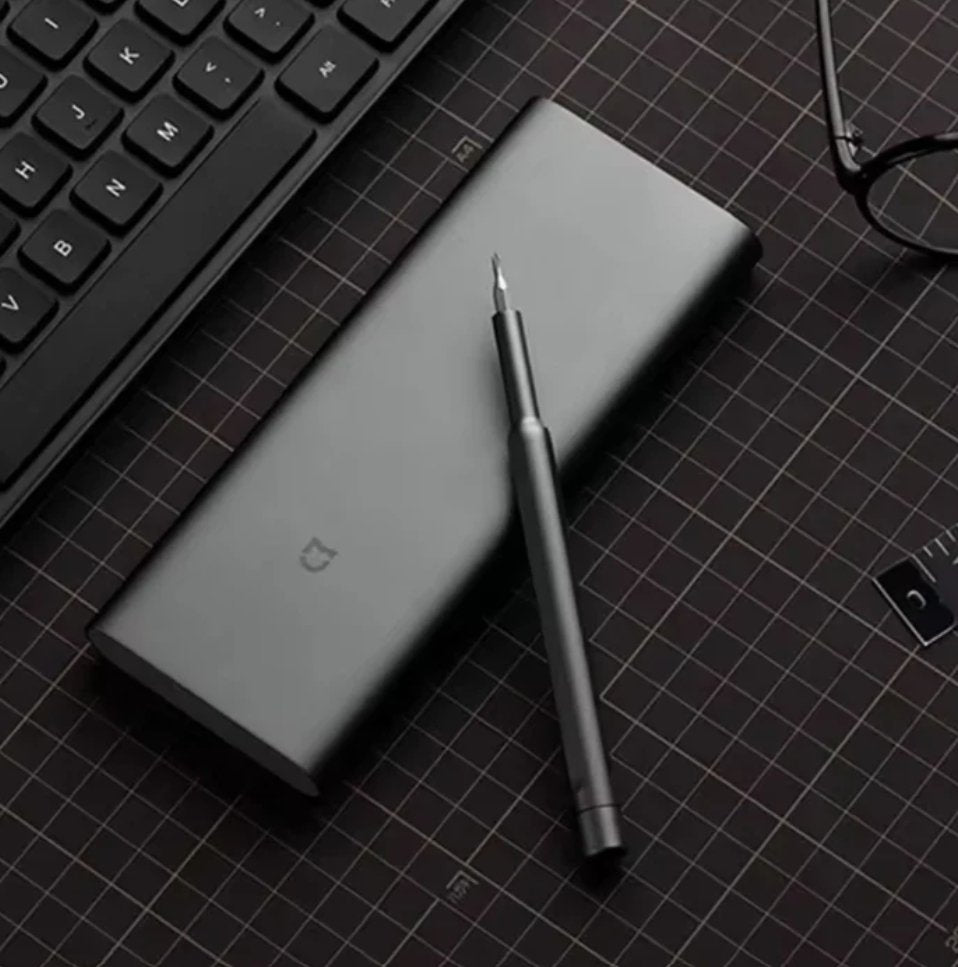 24 in 1 Electric Screwdriver Set ©