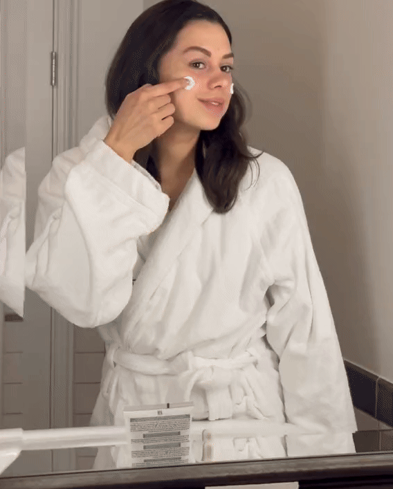 Garnier - 3-in1 Rosy Glow (Original)