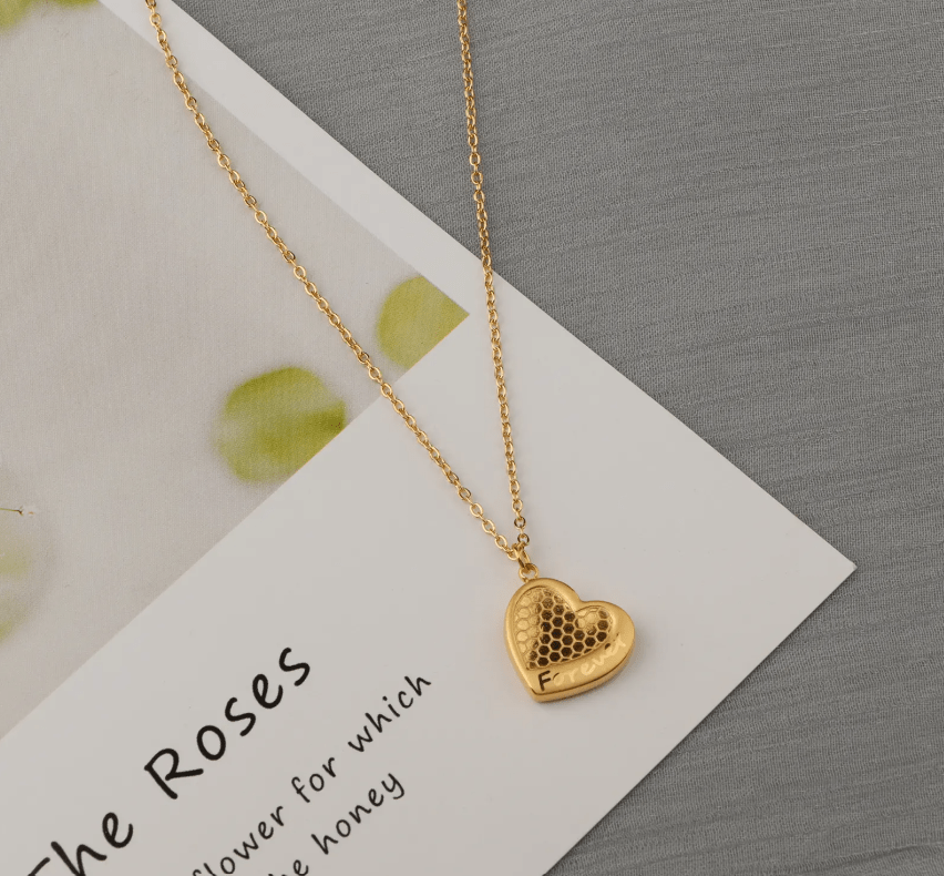 Love Pendant Necklace Set