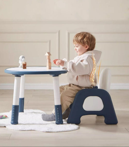Table Chair Set For Kids ©